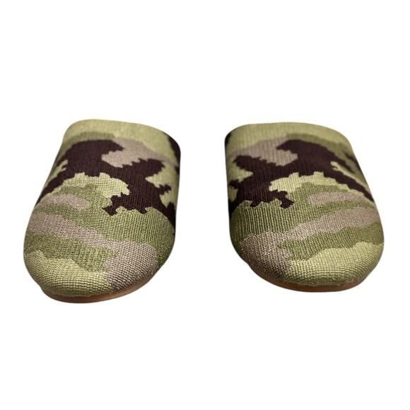 Anthropologie Far Away From Close Women’s Preston Camo Slippers Sz M/L Faux Fur - Picture 3 of 10